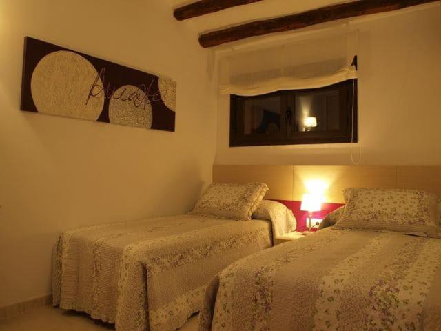 Apartamentos Berdiel Casbas de Huesca Экстерьер фото